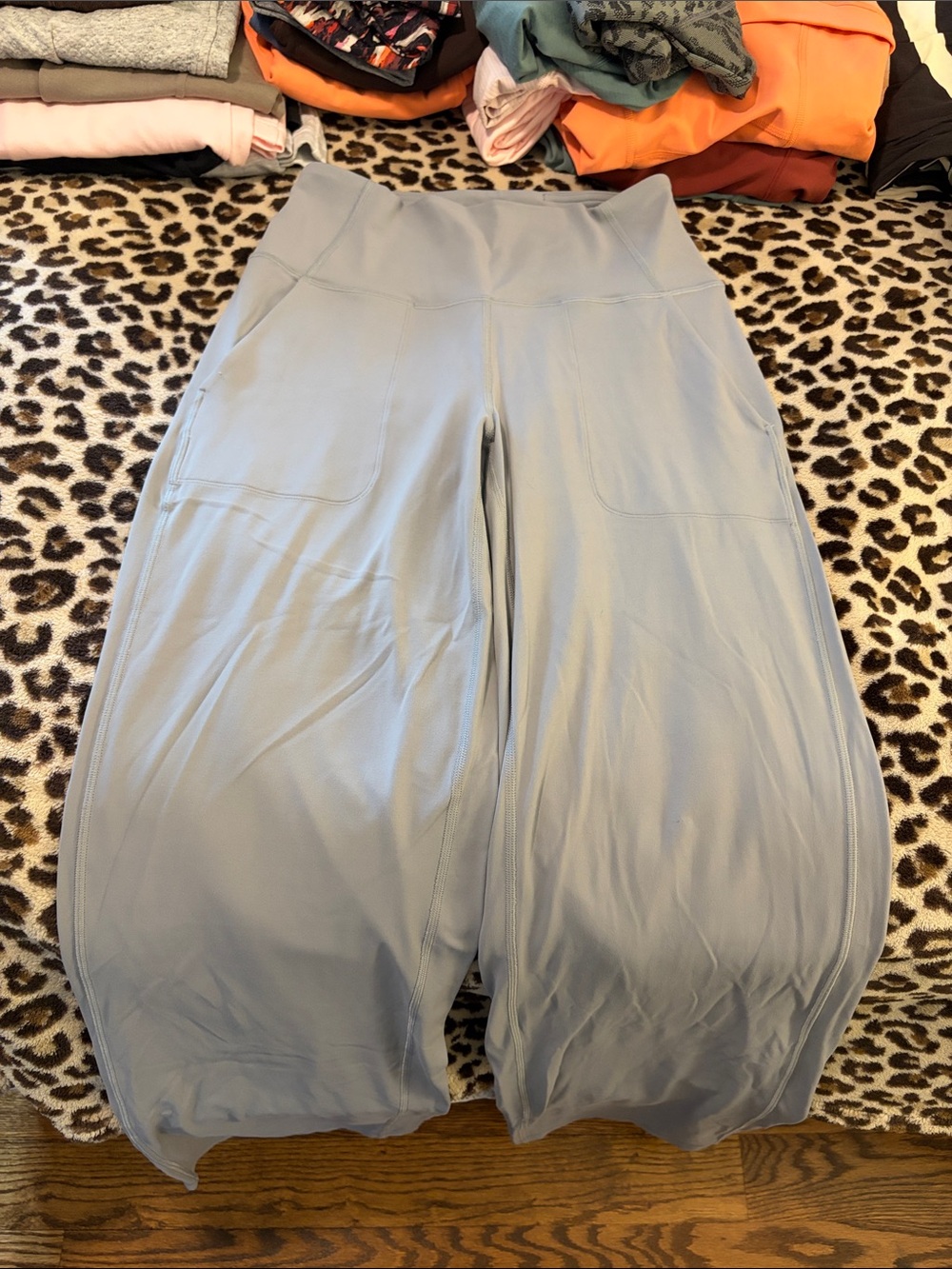 Align wide leg pant - 6 Elephant Grey
